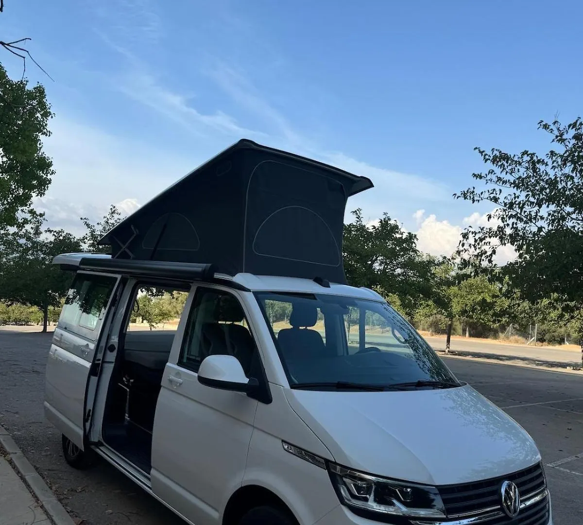 Autocaravana Camper Volkswagen 2024 En Mallorca